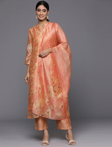 Peach Floral Printed Straight Kurta Paired With Solid Bottom And Floral Printed Dupatta
